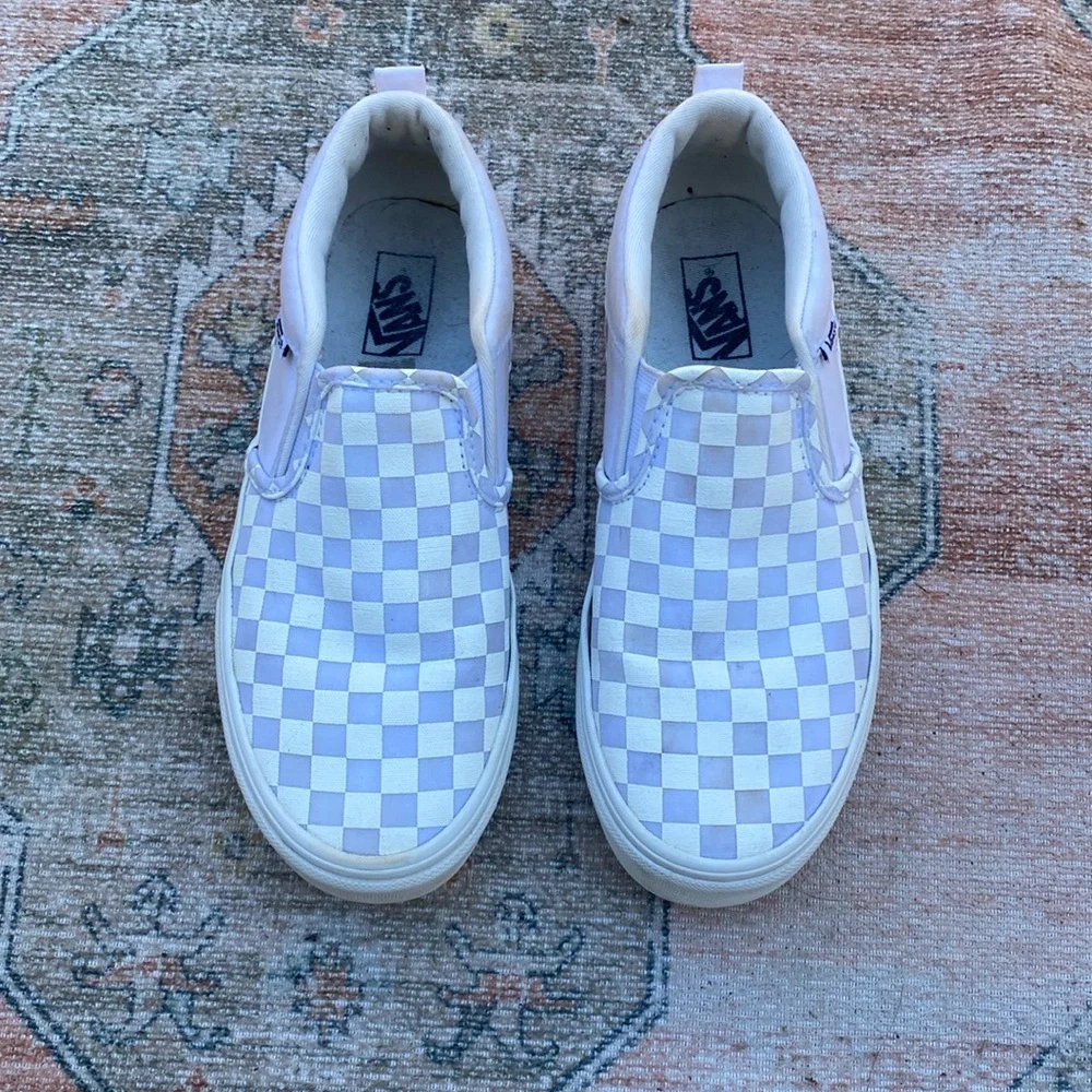 Youth white checkerboard slip on vans size 4.5 - Picture 1 of 7